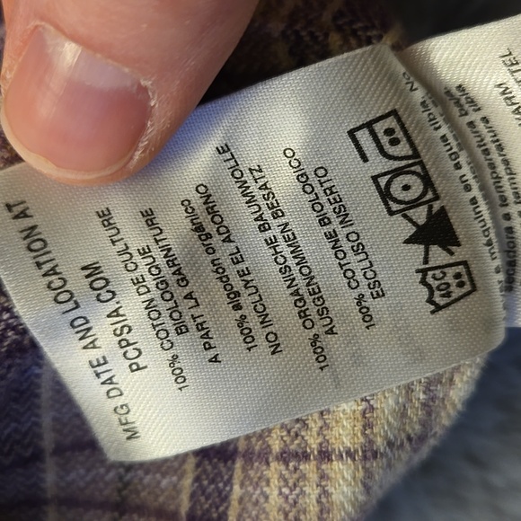Patagonia Purple/White Plaid Button Down Shirt, Women's Medium, Great Condition - Picture 11 of 13